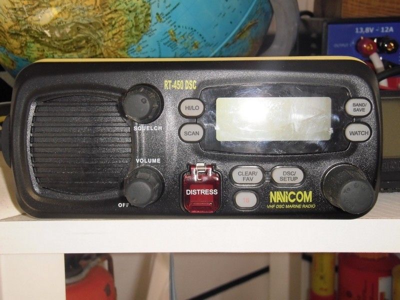 Le Système Mondial de Détresse et de Sécurité en Mer, est un système :